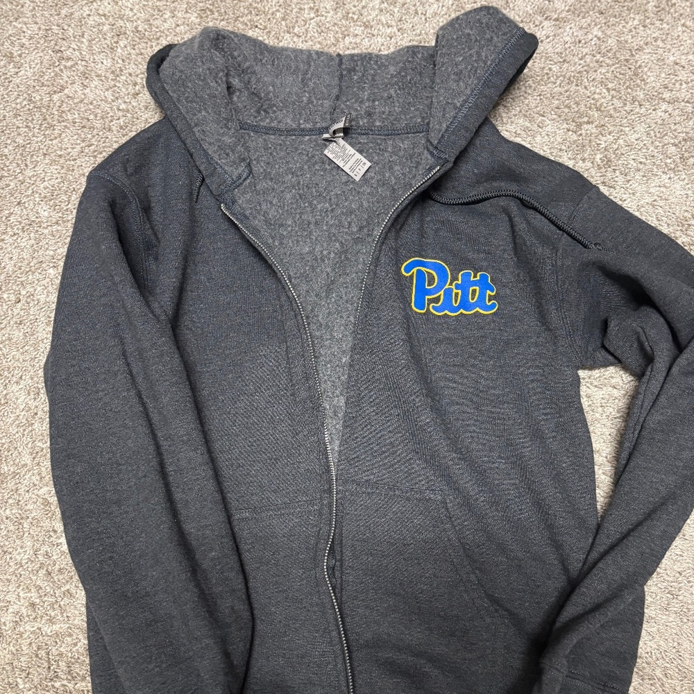 University of Pittsburgh zip up hoodie